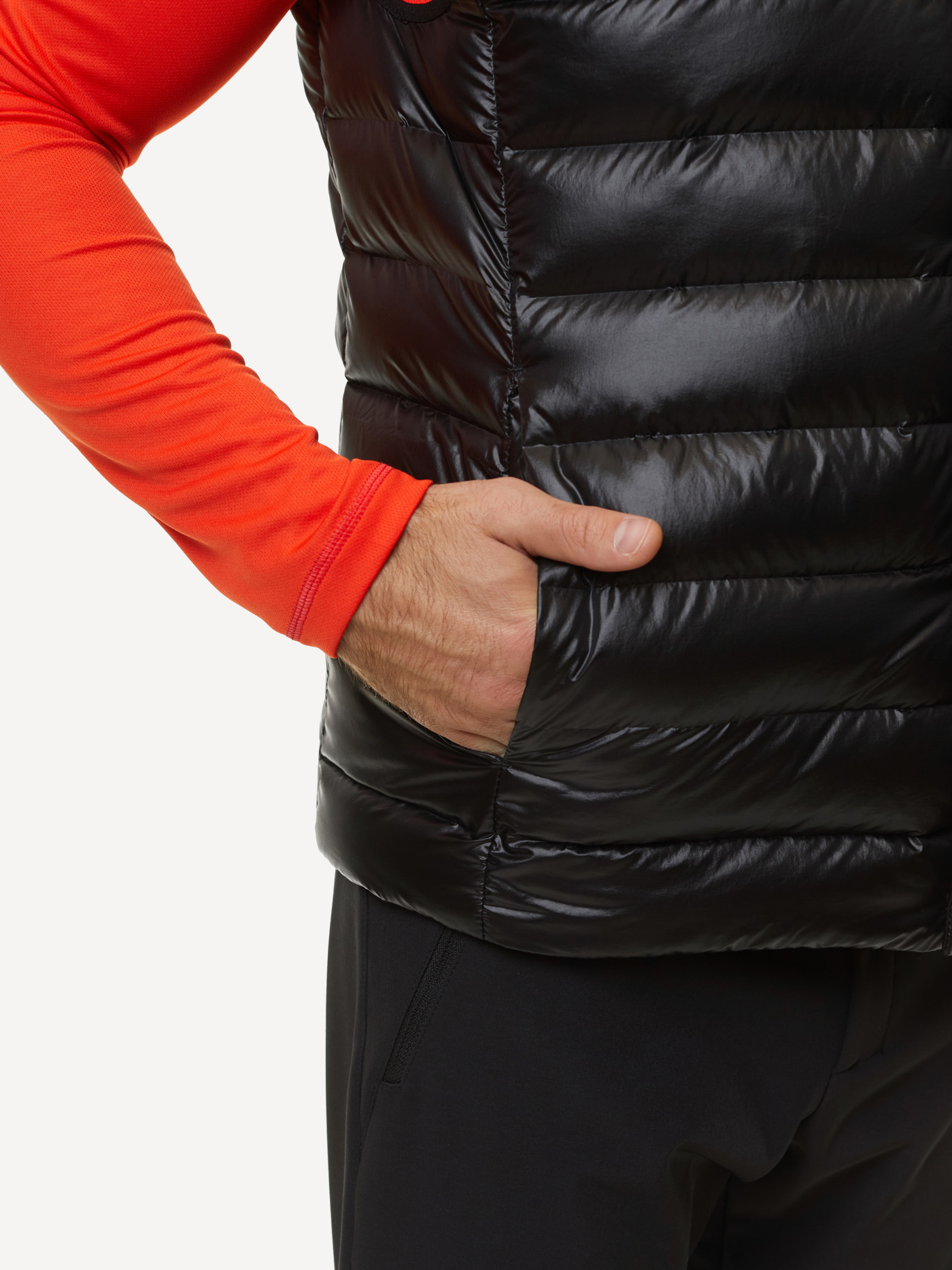 Жилет пуховой BASK ALETSCH (Мужской; 58; Черный)