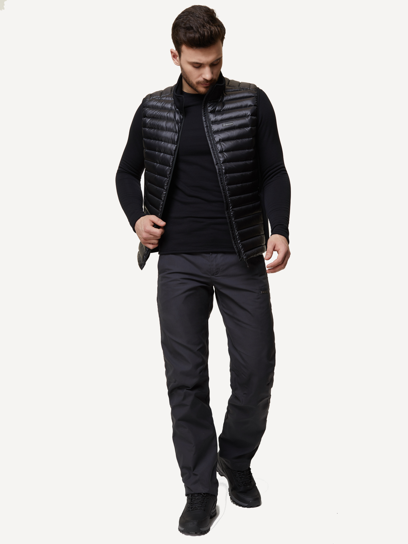 Жилет пуховой BASK Chamonix Lignt Vest (unisex; 48; Черный) Жилет пуховой BASK Chamonix Lignt Vest (unisex; 48; Черный)