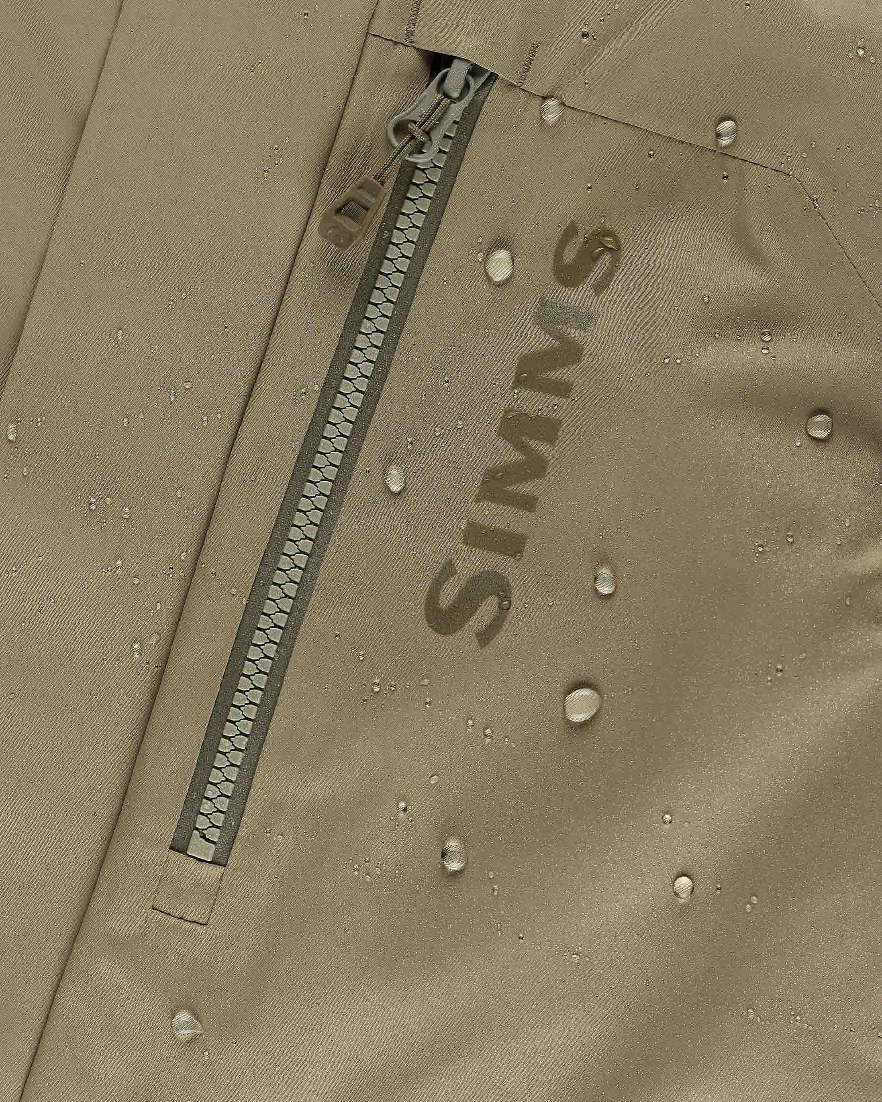 ПолуКомб Simms Challenger Fishing Bib (Мужской; XL; Regiment Camo Olive Drab) ПолуКомб Simms Challenger Fishing Bib (Мужской; XL; Regiment Camo Olive Drab)