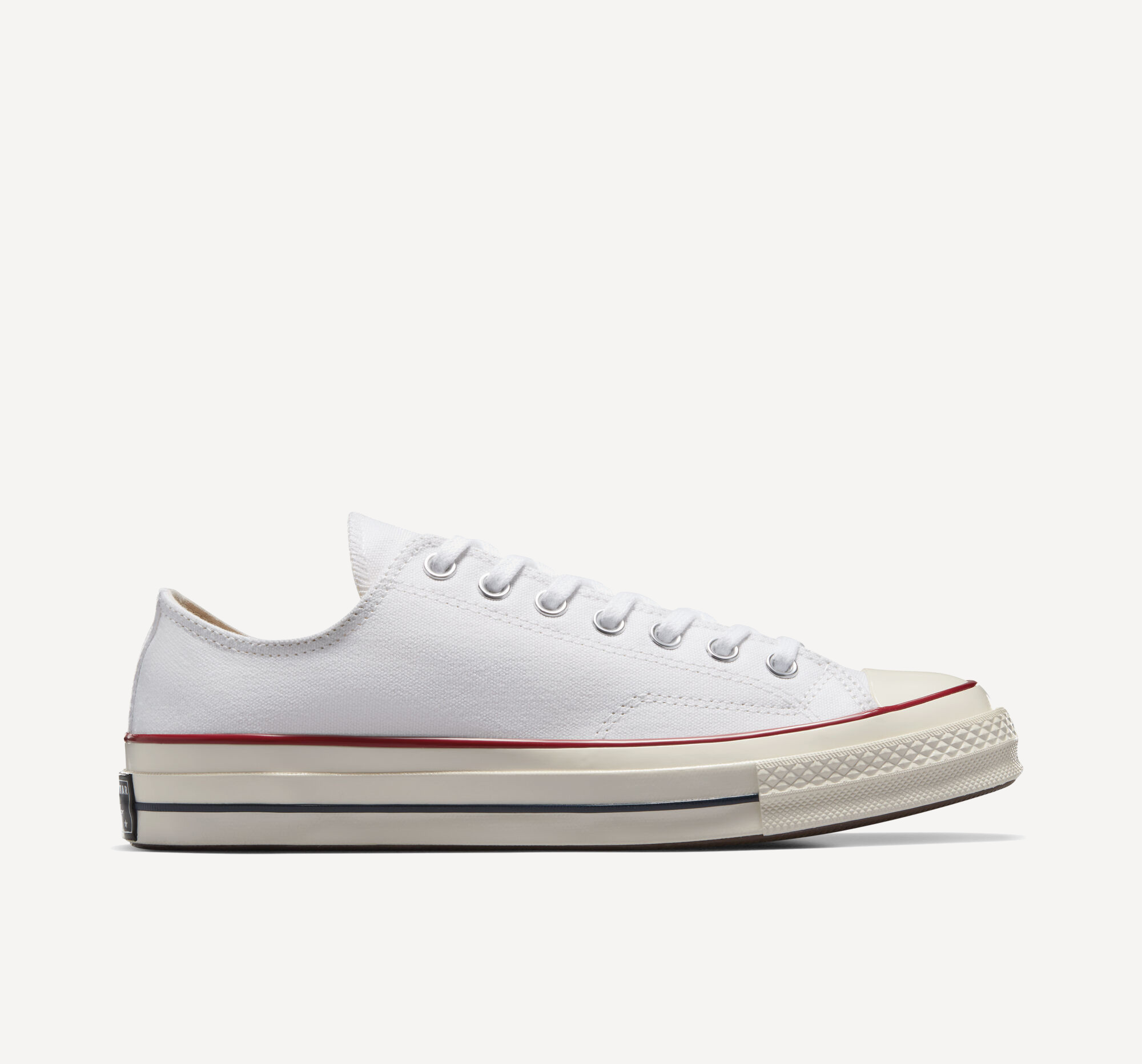 Converse 26 store