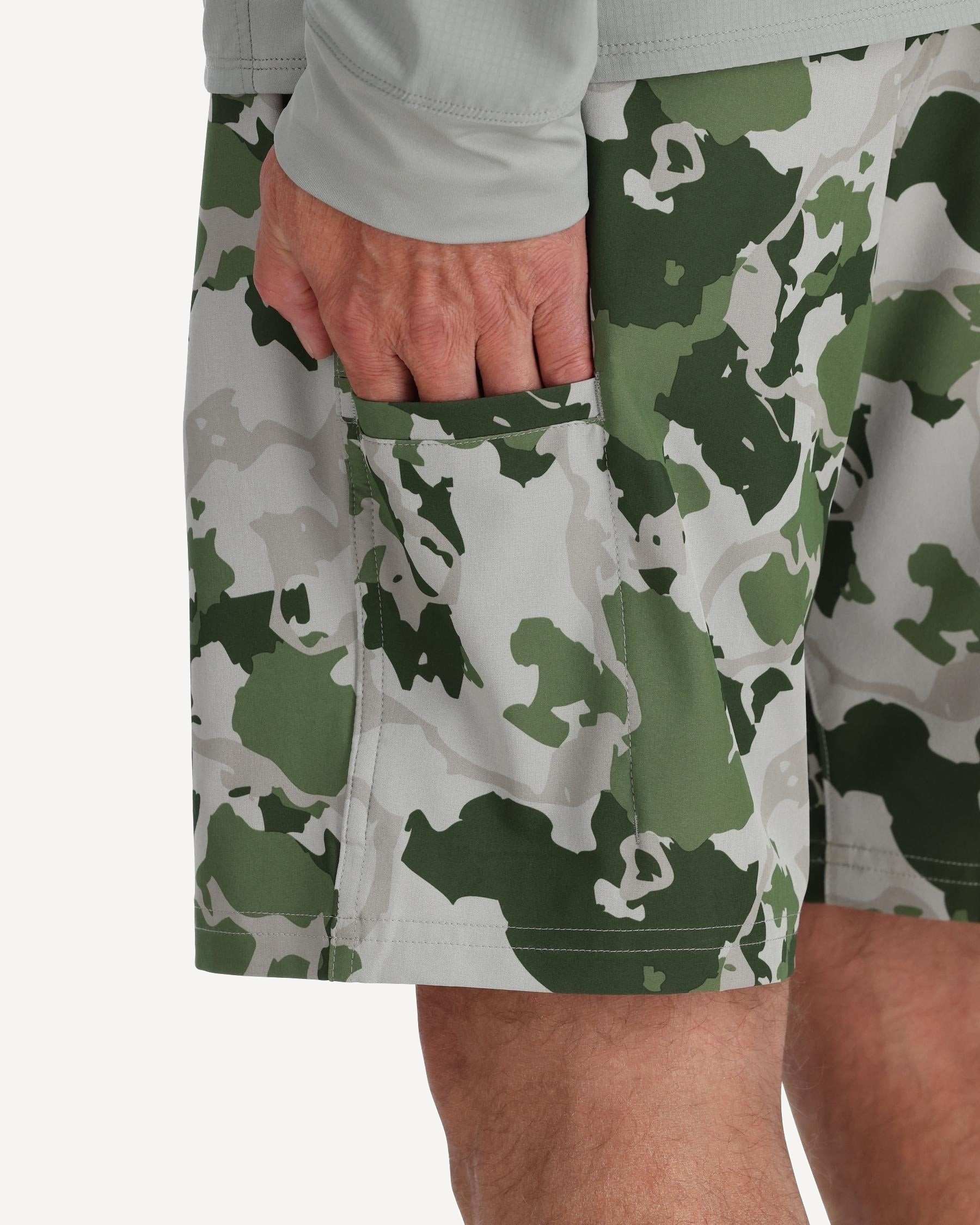 Шорты Simms Seamount Board Shorts (Мужской; M_34W; Regiment Camo Carbon)