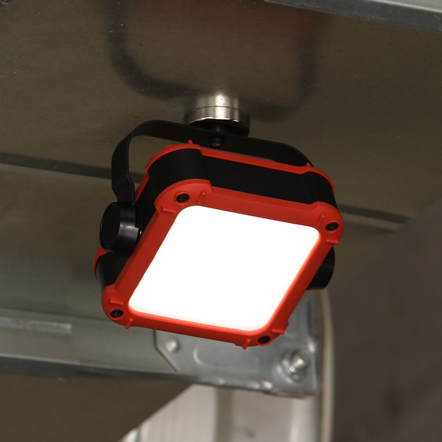 Держатель для фонарей Claymore Magnetic (стальной;)