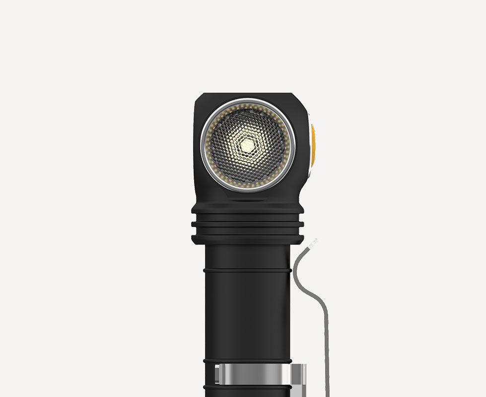 Фонарь ArmyTek Wizard C2 Pro Nichia (Теплый(4500К,CRi>90); 1600 Люмен)