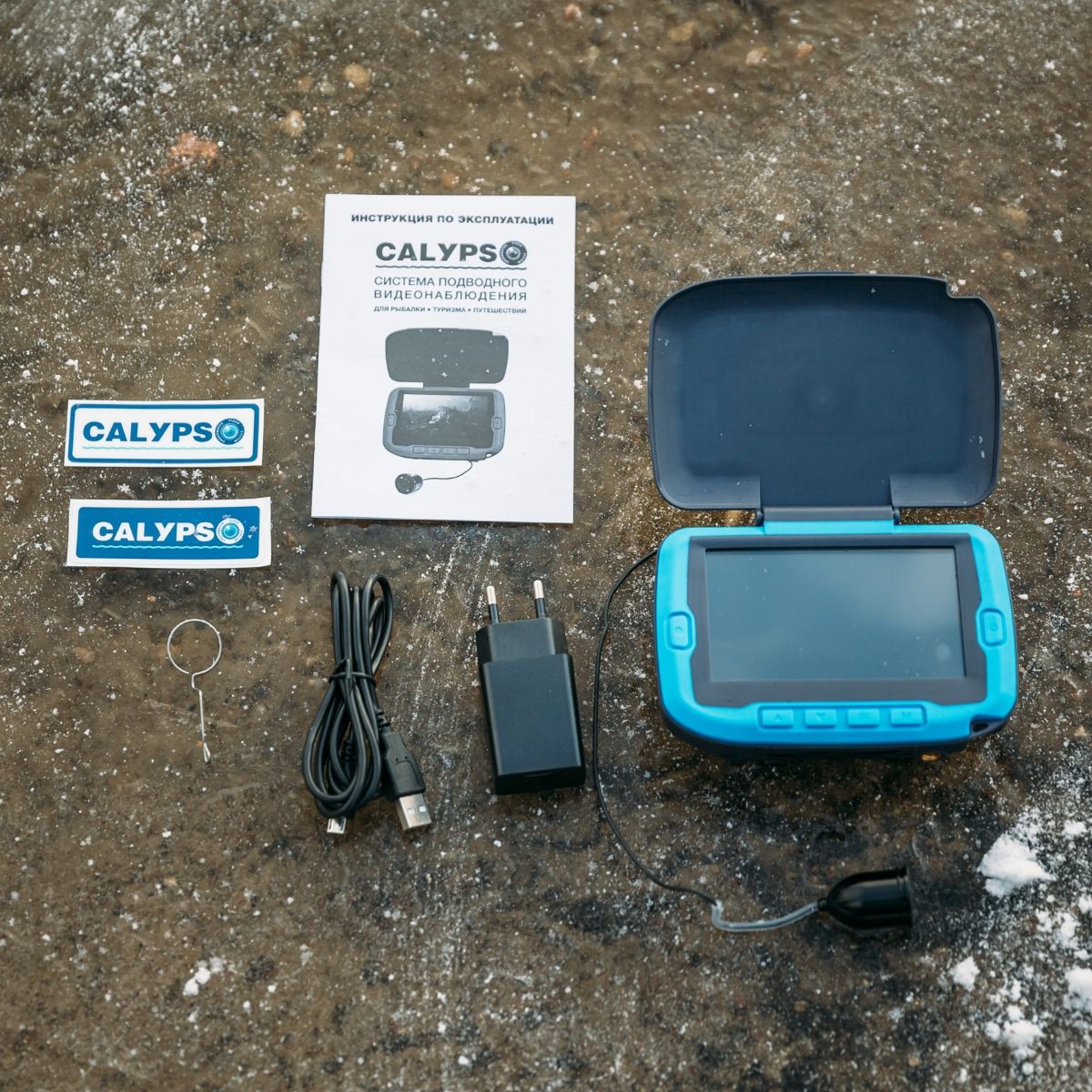 Подводная видеокамера CALYPSO UVS-02 PLUS (Голубой/Синий; LCD 4,3"(960х480))