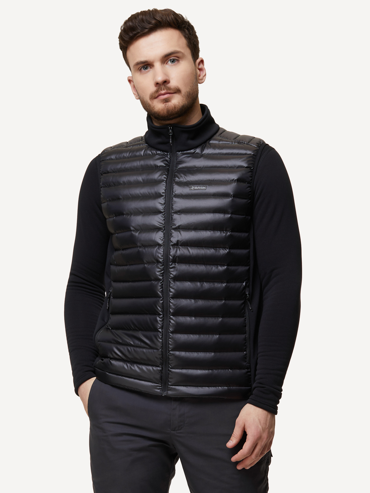 Жилет пуховой BASK Chamonix Lignt Vest (unisex; 48; Черный) Жилет пуховой BASK Chamonix Lignt Vest (unisex; 48; Черный)