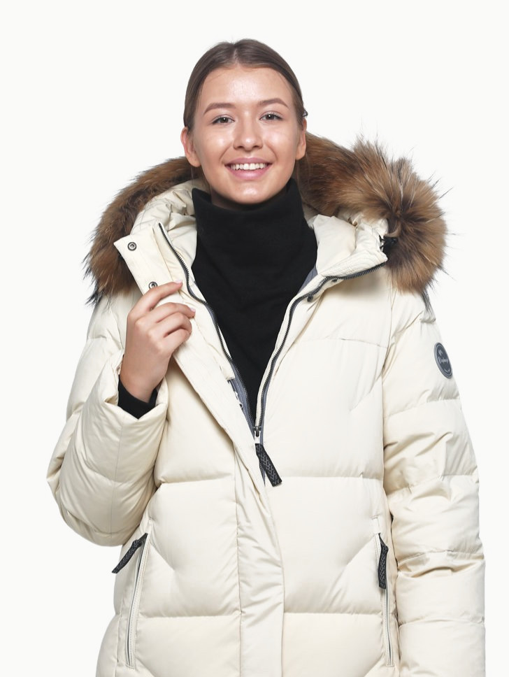 Пальто пуховое Аврора SkyStretch Goose мех Енот (Женский; 48; Светлый Беж)