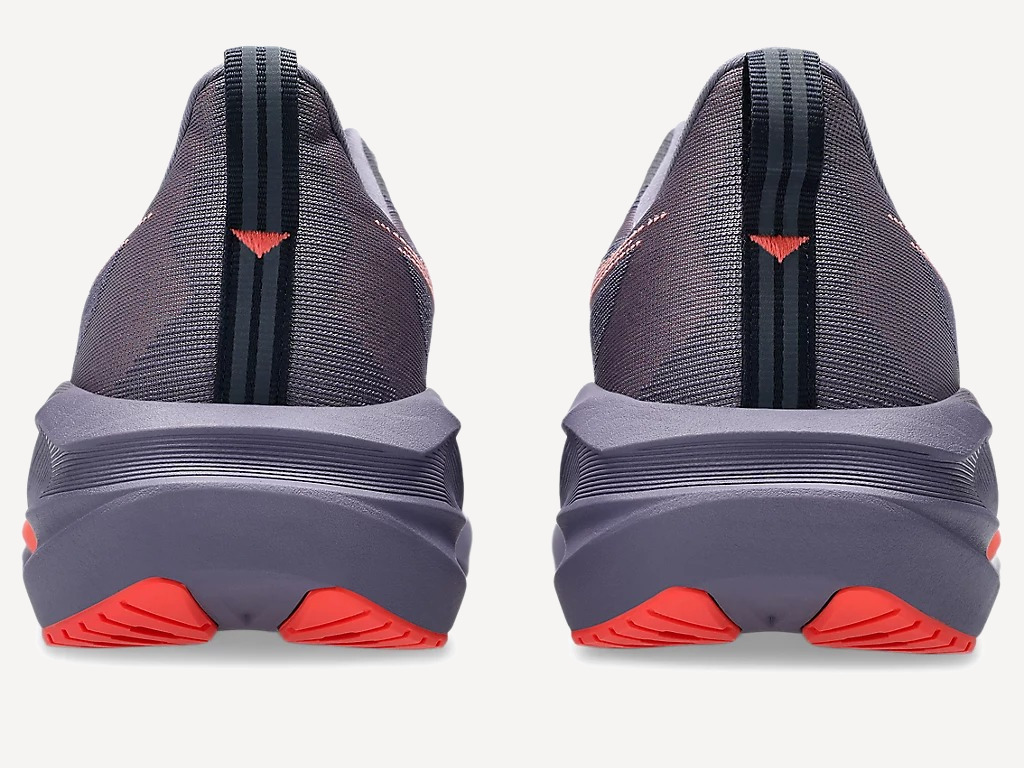 Кроссовки NOVABLAST 5 M (RU 43.5 EU 44.5 US 10.5 СМ 28.25; greyish purple/coral reef ) Кроссовки NOVABLAST 5 M (RU 43.5 EU 44.5 US 10.5 СМ 28.25; greyish purple/coral reef )