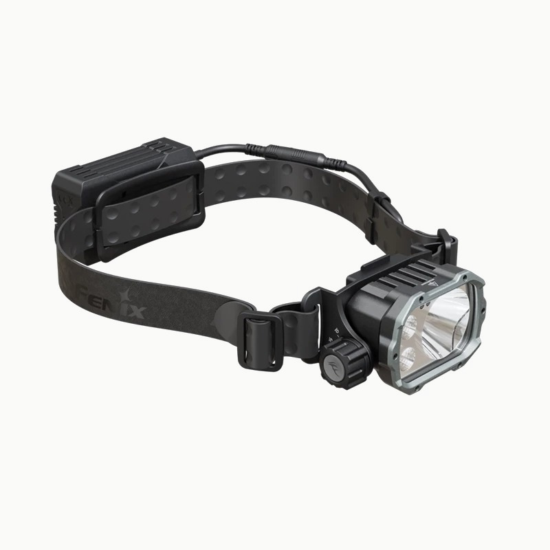 Фонарь налобный Fenix HP35R SAR 4000 Lumen (2*LuminusSST20+CREEXHP70; Черный)