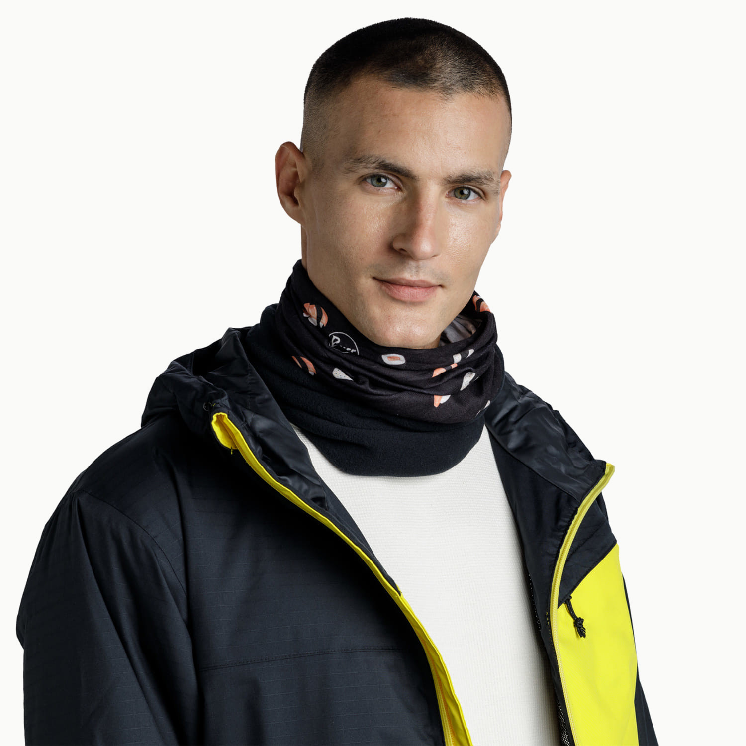 Бандана BUFF Polar (; one size; Yan Black) Бандана BUFF Polar (; one size; Yan Black)