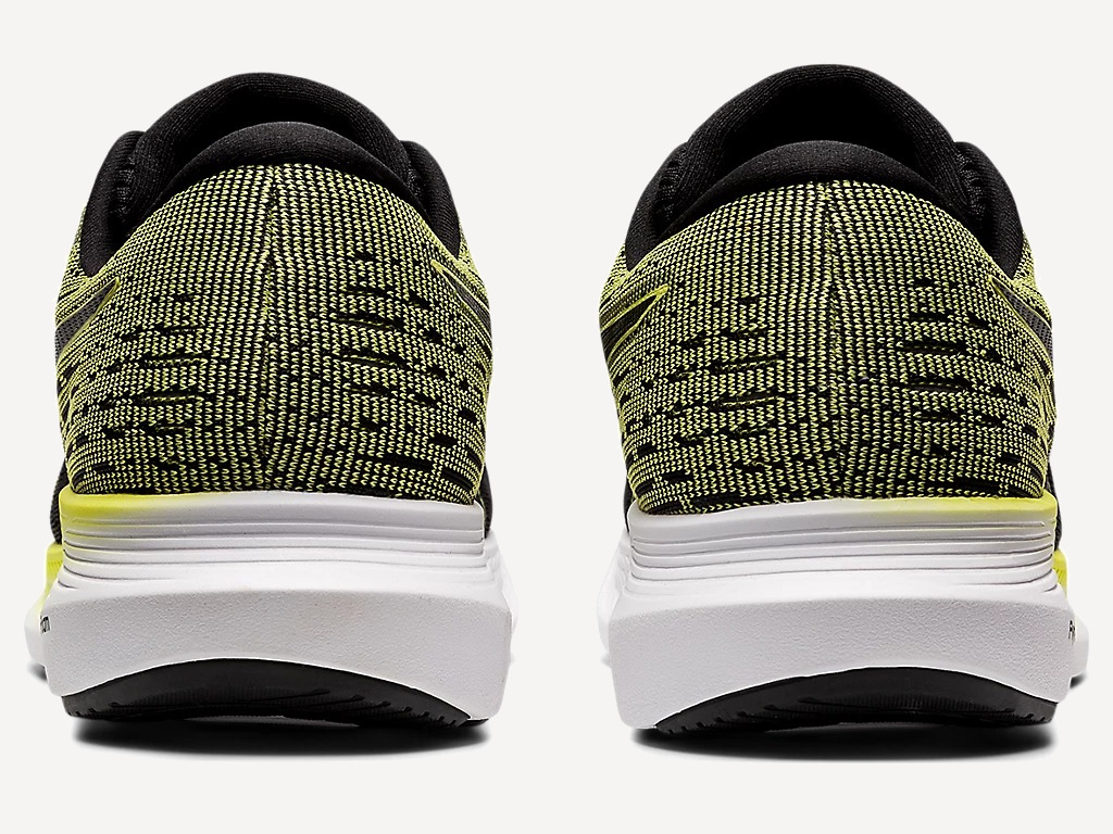 Кроссовки EVORIDE 2 M (RU 43 EU 44 US 10 СМ 28; black/glow yellow) Кроссовки EVORIDE 2 M (RU 43 EU 44 US 10 СМ 28; black/glow yellow)