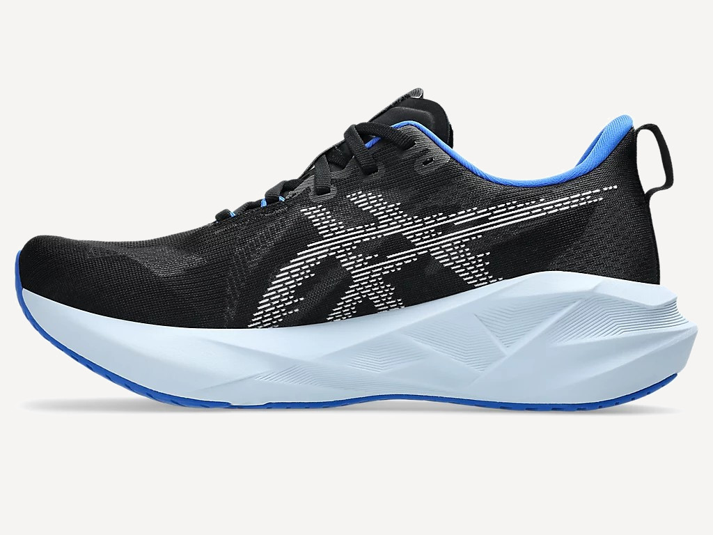 Кроссовки NOVABLAST 5 M (RU 42.5 EU 43.5 US 9.5 СМ 27.5; black/white) Кроссовки NOVABLAST 5 M (RU 42.5 EU 43.5 US 9.5 СМ 27.5; black/white)