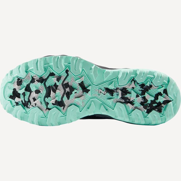 Кроссовки YUSHAN 3 Wm (RU 38.5 EU 39.5 US 8w СМ 25; светло-серый/черный) Кроссовки YUSHAN 3 Wm (RU 38.5 EU 39.5 US 8w СМ 25; светло-серый/черный)