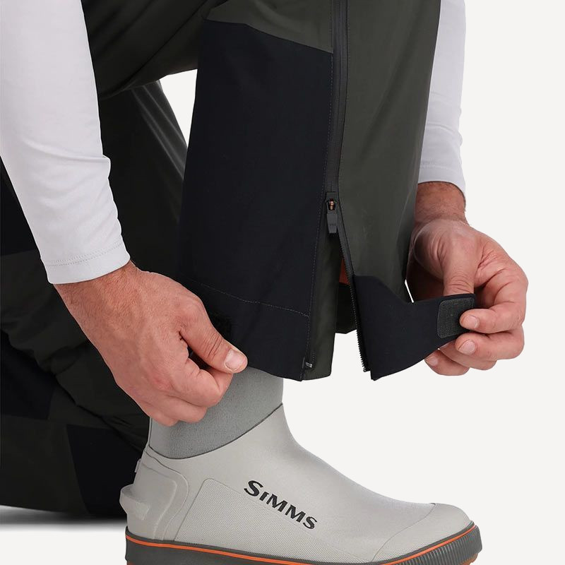 ПолуКомб Simms Guide Insulated Bib (Мужской; XXL; Carbon)