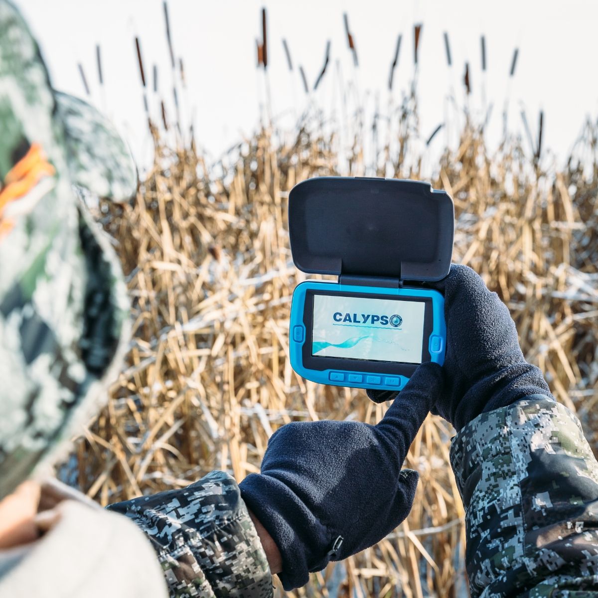 Подводная видеокамера CALYPSO UVS-02 PLUS (Голубой/Синий; LCD 4,3"(960х480))