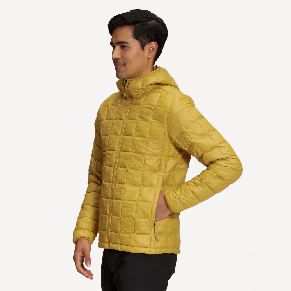Куртка ThermoBall Eco Hoodie 2.0 (Мужской; S; mineral gold) Куртка ThermoBall Eco Hoodie 2.0 (Мужской; S; mineral gold)