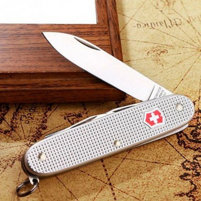 Нож Victorinox Pioneer Alox, 93мм, 8 функций (серебристый)