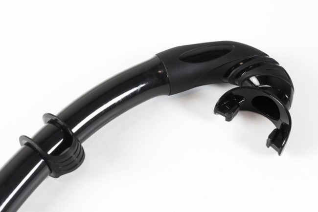 Трубка Scorpena B2 мягкая (черный силикон; черный)