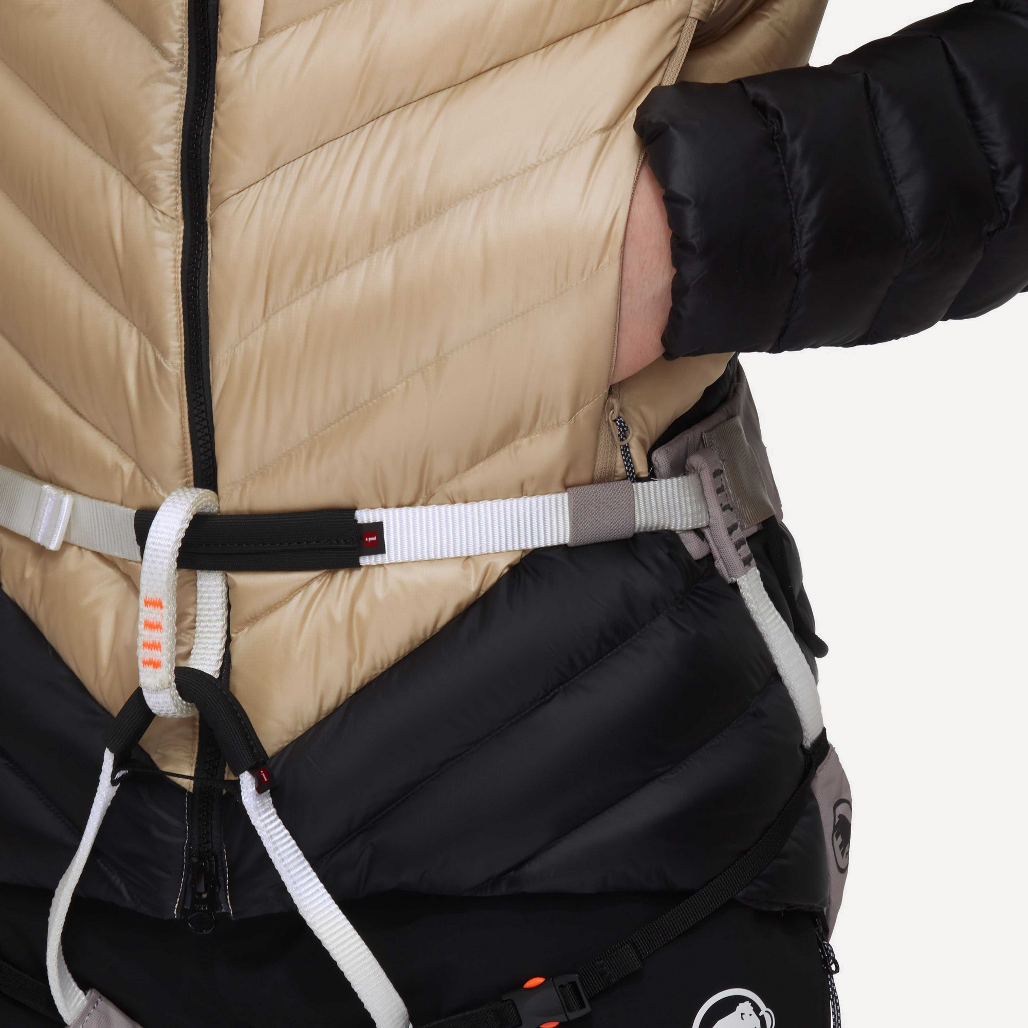 Пуховик Broad Peak IN Hooded Jacket Men (Мужской; 3XL; savannah-black) Пуховик Broad Peak IN Hooded Jacket Men (Мужской; 3XL; savannah-black)