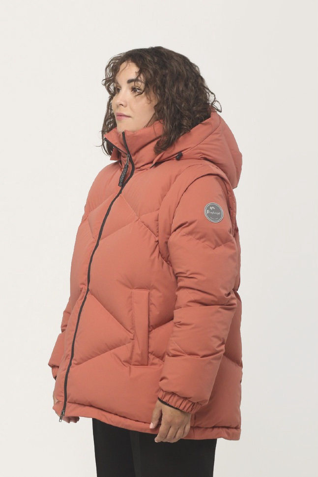 Пуховик Грета SkyStretch Goose (Женский; 50; Какао с Клюквой) Пуховик Грета SkyStretch Goose (Женский; 50; Какао с Клюквой)