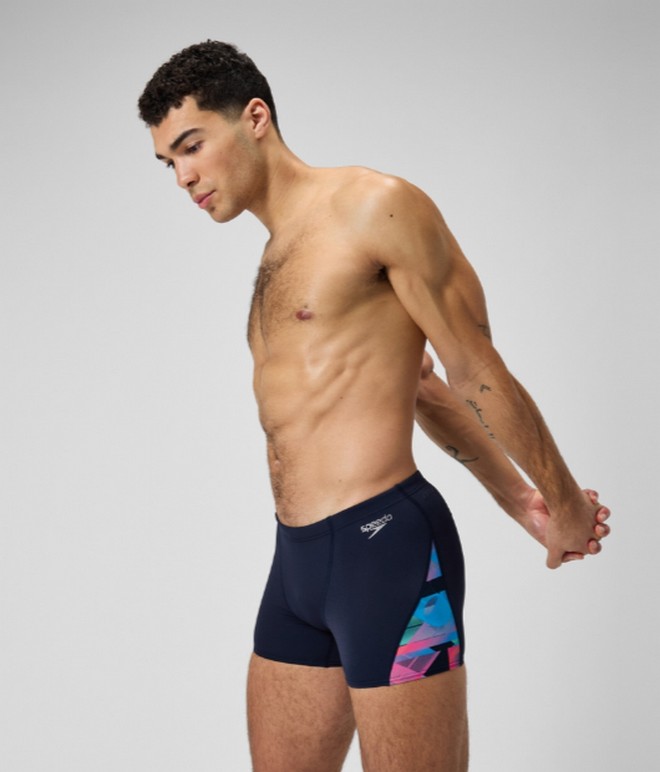 Плавки-шорты Speedo Club Training Allover Digital V-Cut Aquashorts (Мужской; 34 (50); синий/мультиколор)