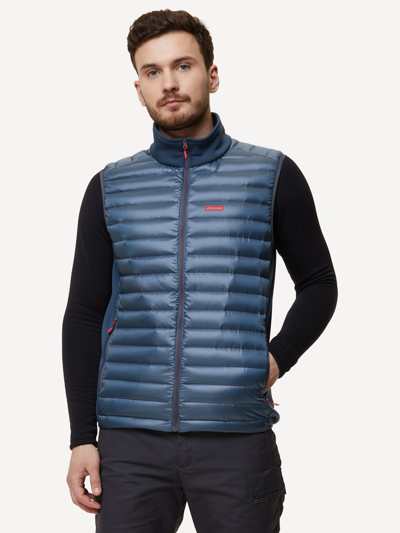 Жилет пуховой BASK Chamonix Lignt Vest (unisex; 44; Колониальный синий) Жилет пуховой BASK Chamonix Lignt Vest (unisex; 44; Колониальный синий)