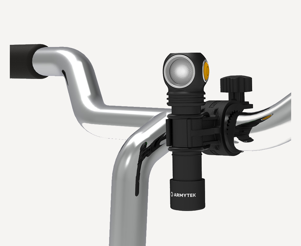 Фонарь ArmyTek Wizard С2 Pro Max (Black; Холодный; 4000 Люмен)