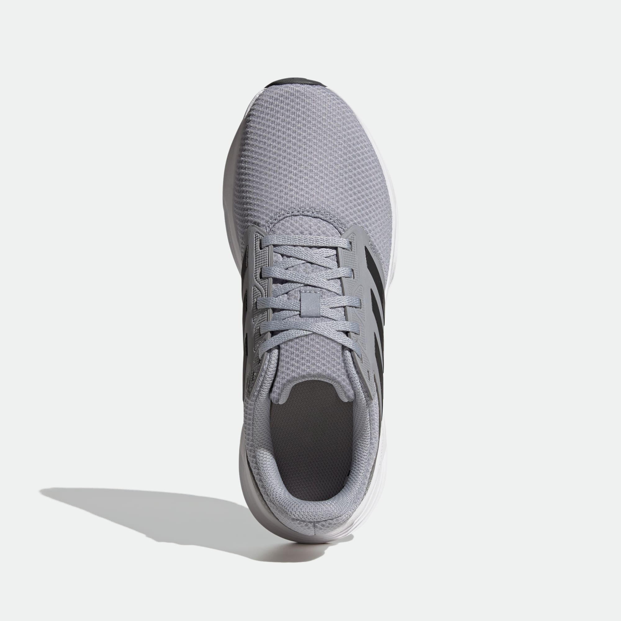 Кроссовки GALAXY 6 M (RU 43 UK 10.5 USm 11 СМ 28; halo silver/carbon/footwear white) Кроссовки GALAXY 6 M (RU 43 UK 10.5 USm 11 СМ 28; halo silver/carbon/footwear white)