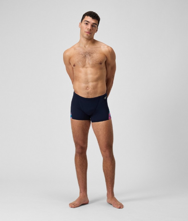 Плавки-шорты Speedo Club Training Allover Digital V-Cut Aquashorts (Мужской; 34 (50); синий/мультиколор)