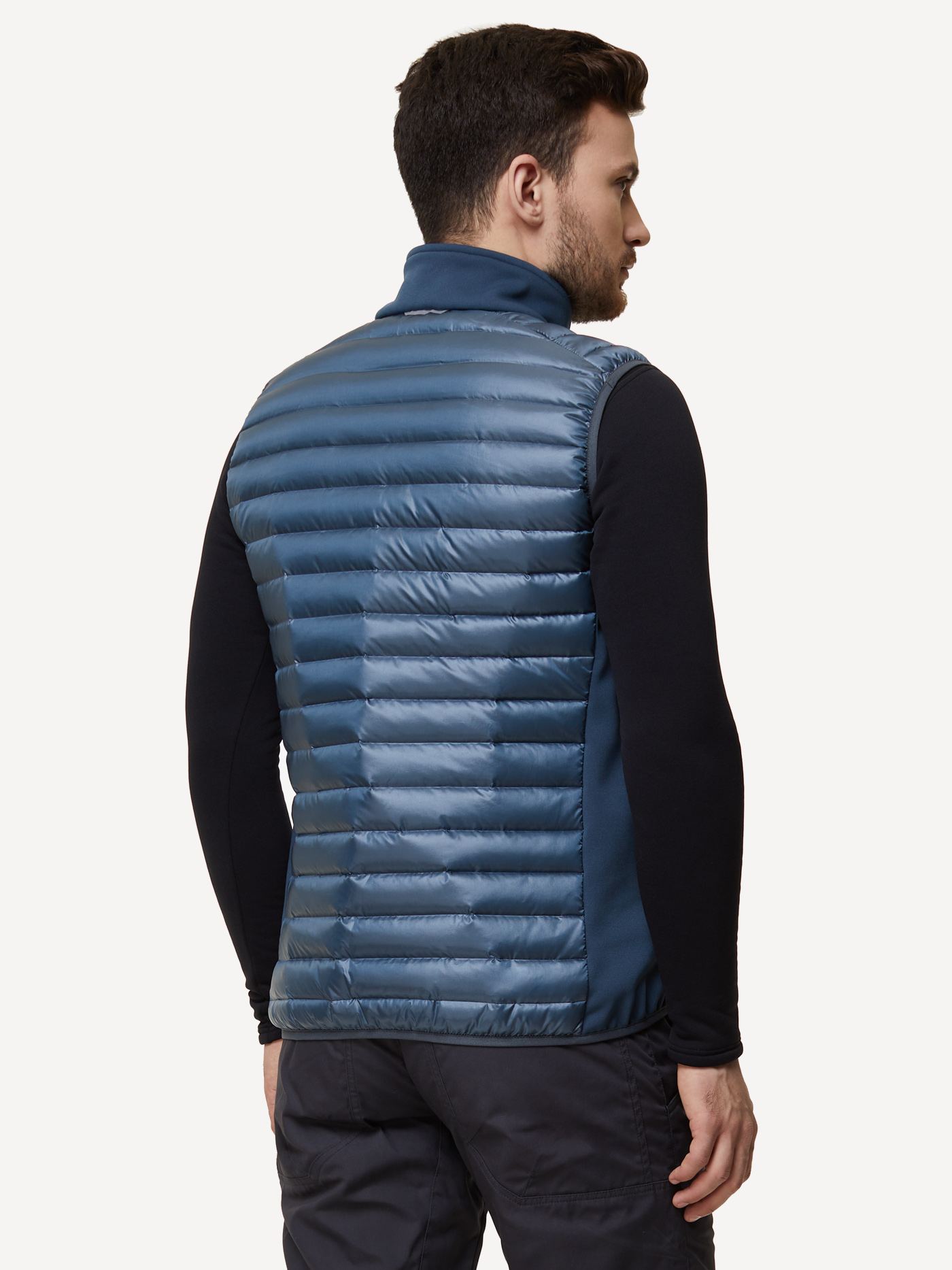Жилет пуховой BASK Chamonix Lignt Vest (unisex; 44; Колониальный синий) Жилет пуховой BASK Chamonix Lignt Vest (unisex; 44; Колониальный синий)