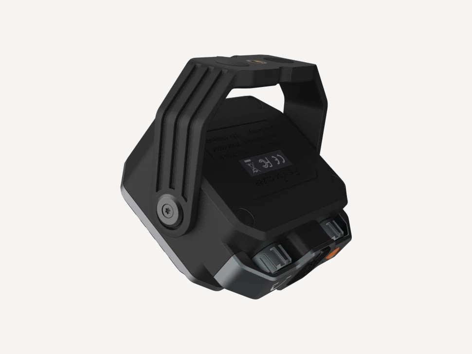 Фонарь Fenix CL28R, 2000 Lumen (Powerbank) (от 2700К до 6000К) Фонарь Fenix CL28R, 2000 Lumen (Powerbank) (от 2700К до 6000К)