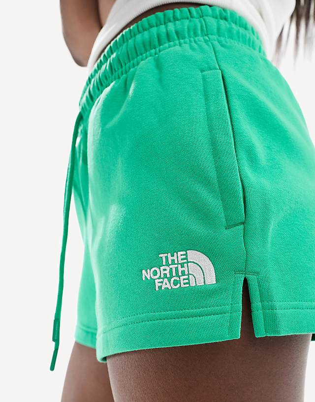 Шорты TNF W Evolution Short (Женский; S; OpticEmerald)