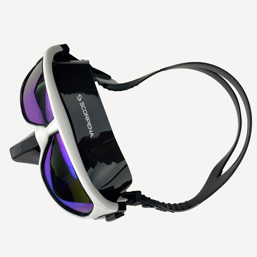 Маска Scorpena F2, простветленные линзы (черный силикон; белый)