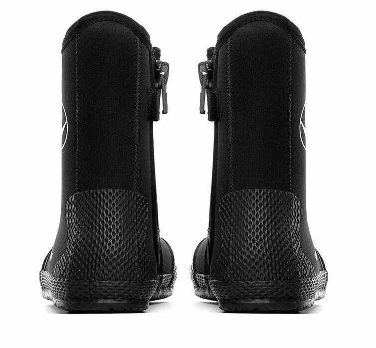 Супер боты. Aqualung super zip боты 5мм. Трансформер город игрушка. Трансформеры мульт боты спасатели. Боты aqualung.